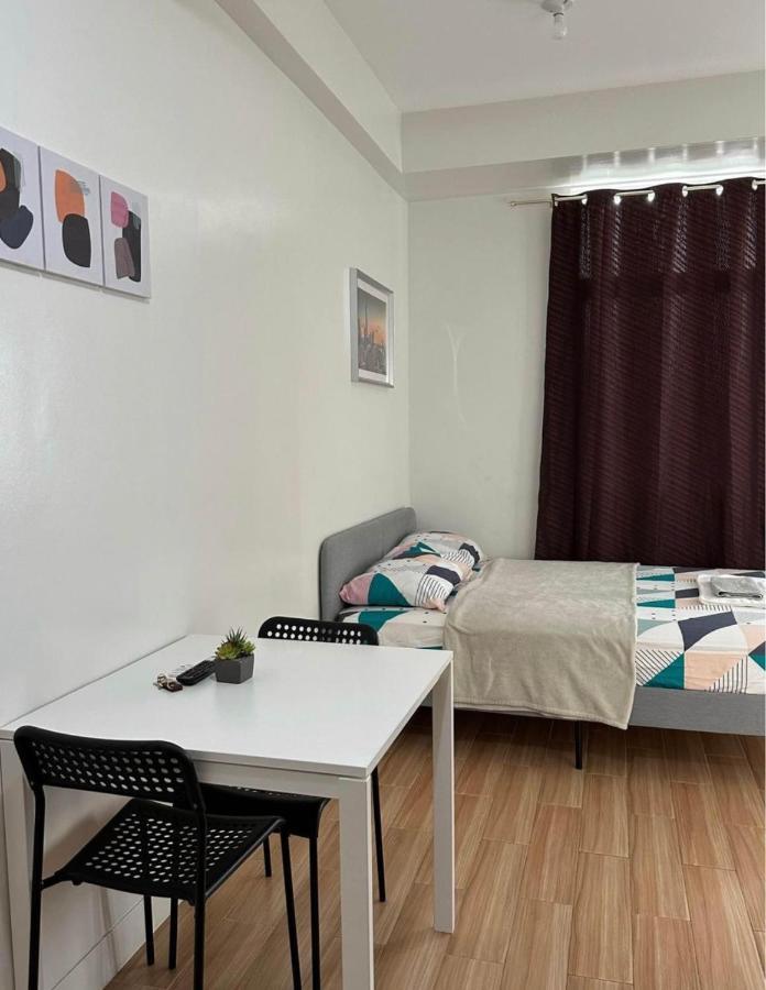 Neat Unit In Holland Park Southwoods Aparthotel Binan Εξωτερικό φωτογραφία